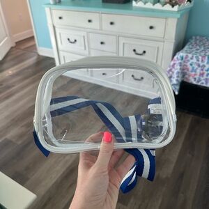 Clear stadium belt bag